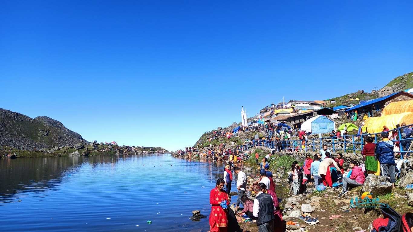 Gosaikunda Lake
